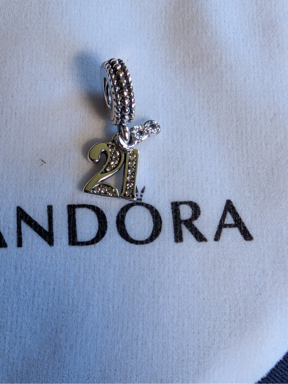 Pandora charm 21